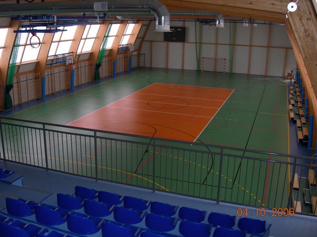 Budowa hali sportowej wielofunkcyjnej przy Zespole Szkół w Marcinowicach